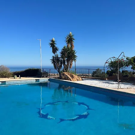 Villa Cantares