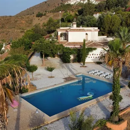 Villa Cantares