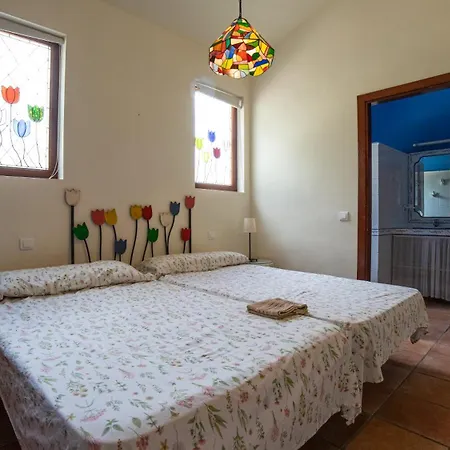 Cantares * مالقة